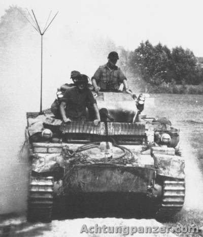 Panzerspahwagen II Ausf L Luchs in action!